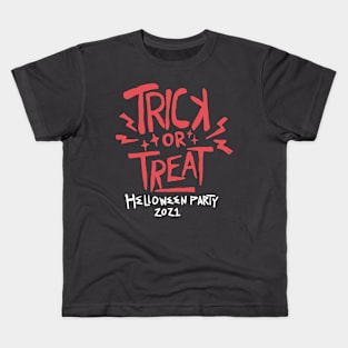 TRICK OR TREAT SIMPLE FOR GIRL Kids T-Shirt